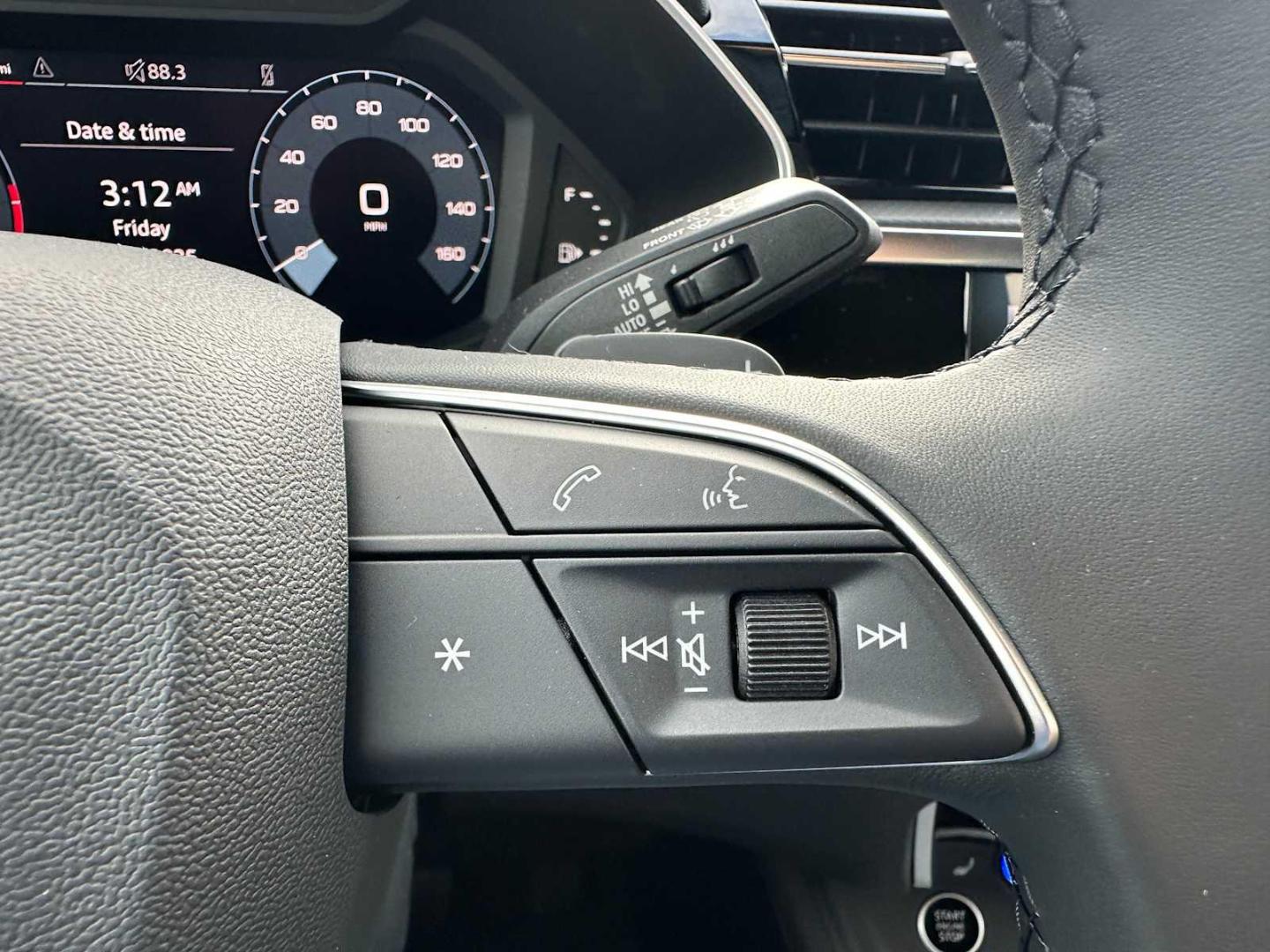 2025 Audi Q3 S Line Premium - Photo 37