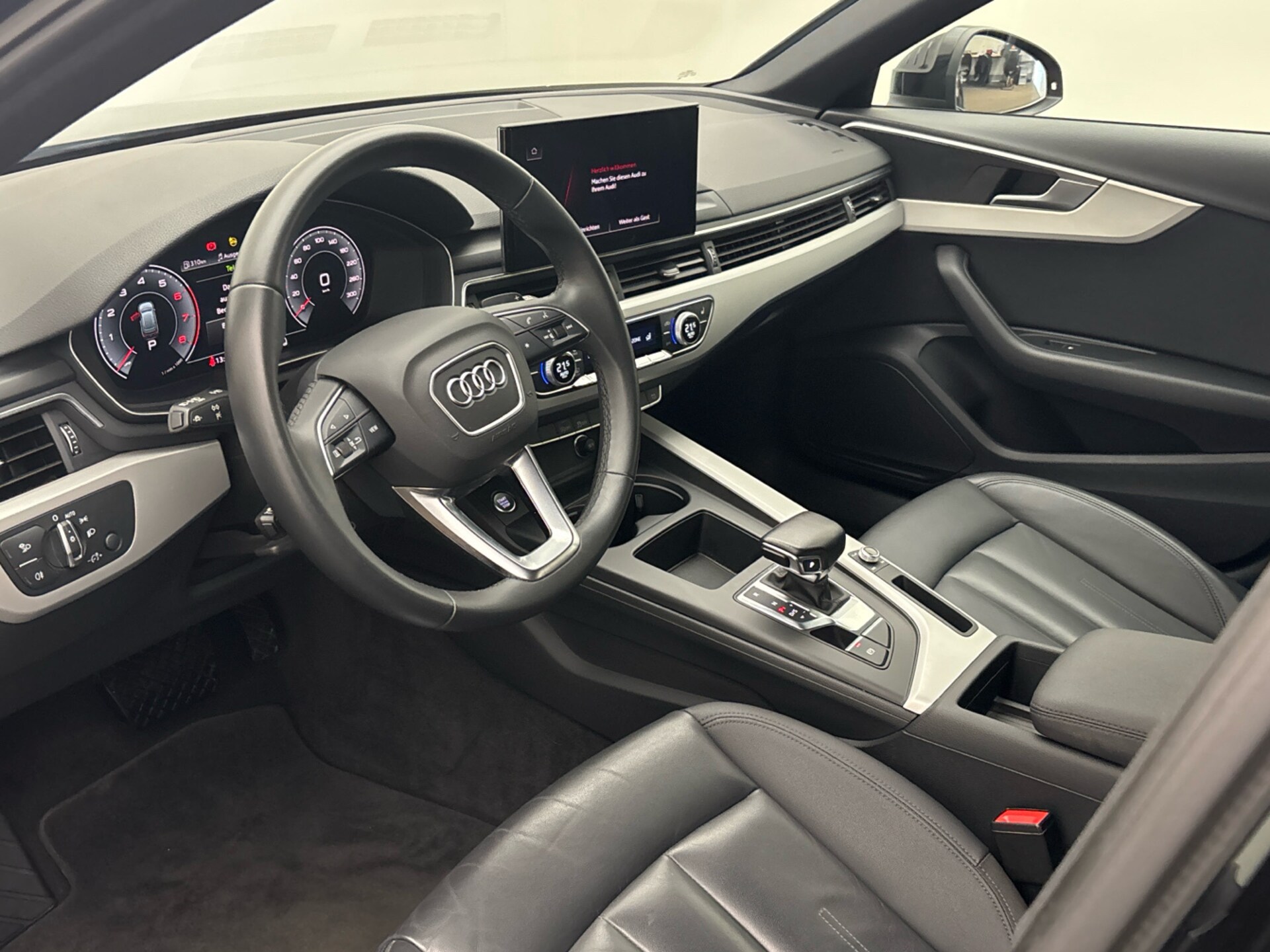 Audi A4 Avant Advanced