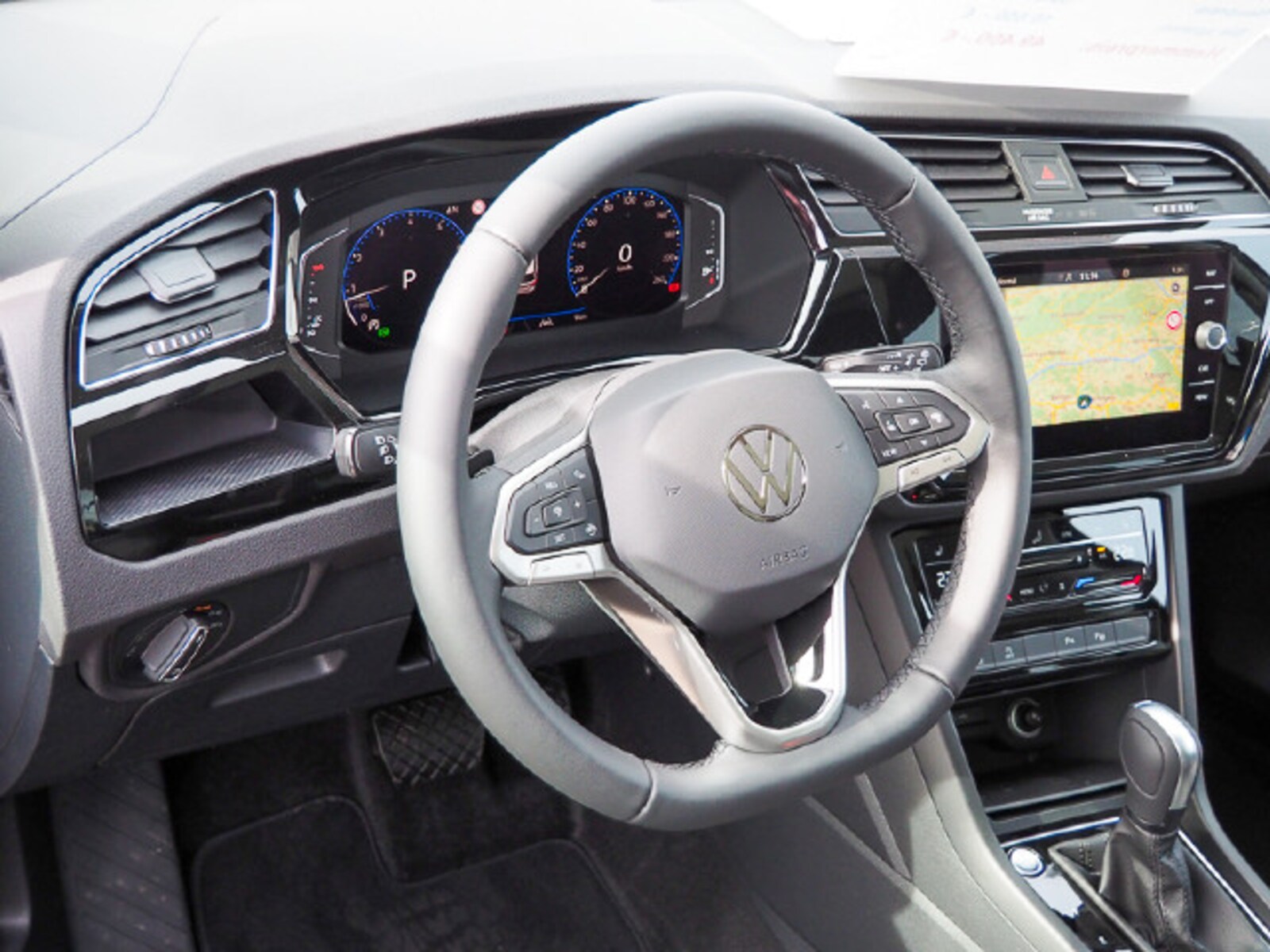 Volkswagen Touran – Bild 10