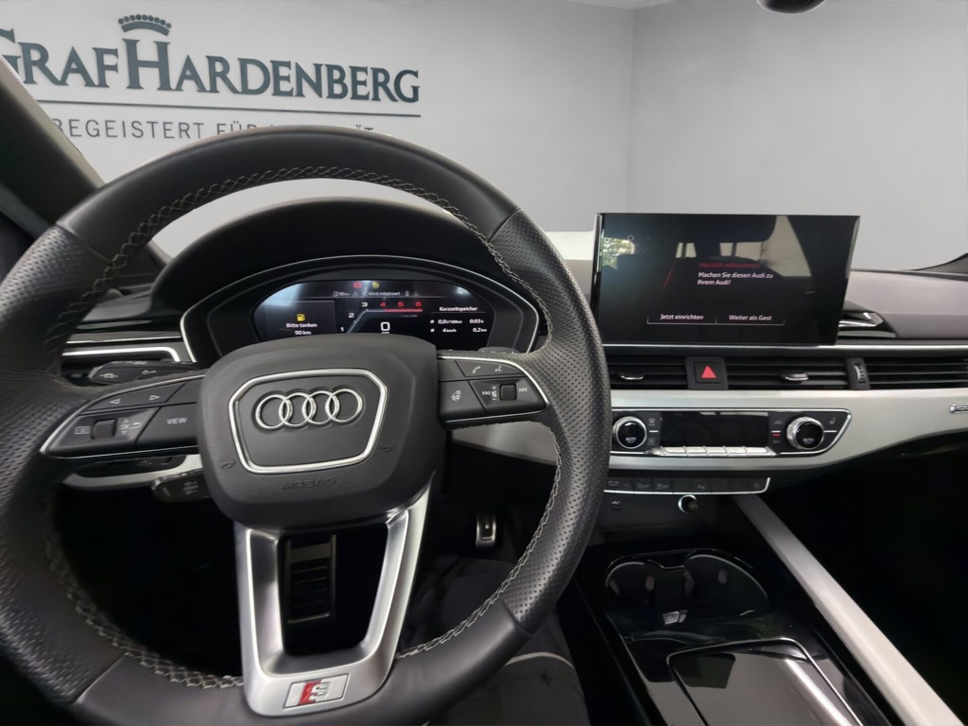 Audi A4 Avant S line