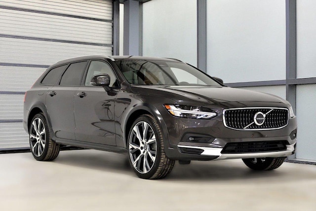 2024 Volvo V90 Cross Country