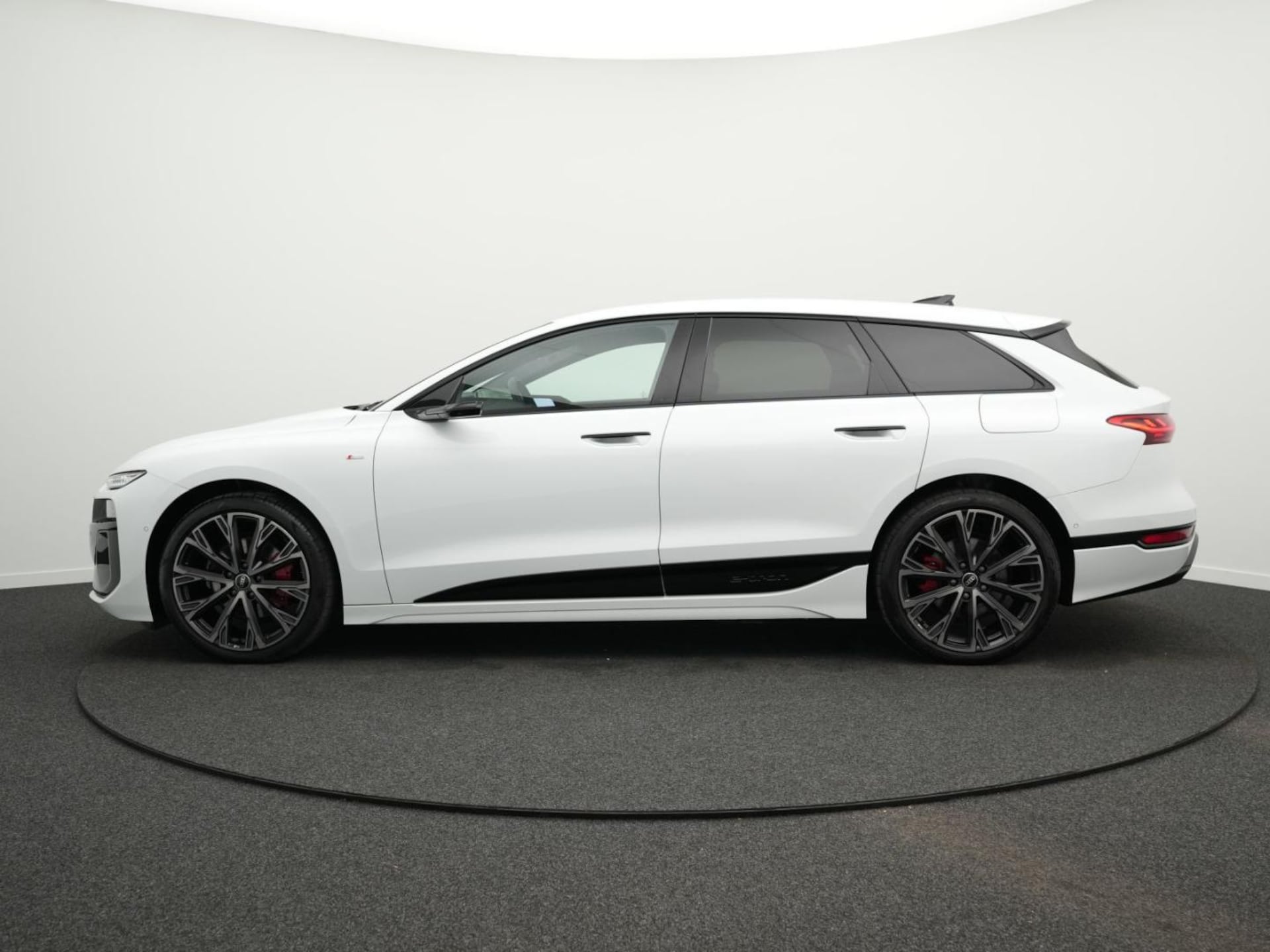 Audi A6 Avant e-tron