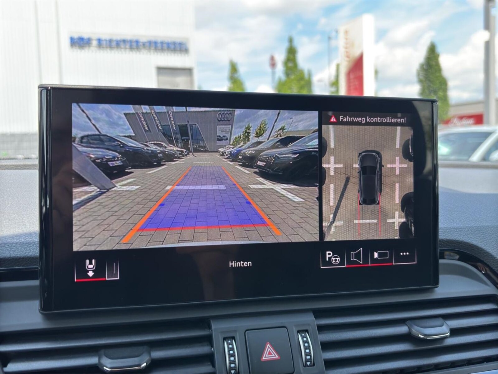 Audi Q5 Sportback – Bild 18