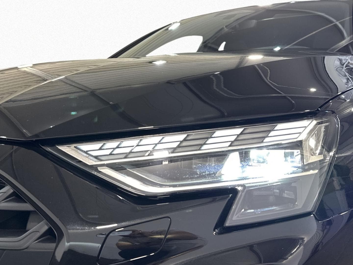 Bild über Audi A3 Sportback TDI S tronic - für weitere Informationen kontaktieren Sie den Audi Partner