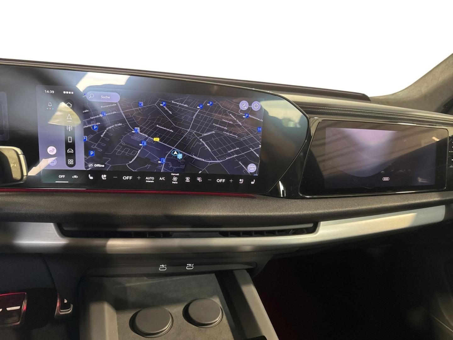 Bild über Audi Q7 SUV TDI quattro 220 kW tiptronic - für weitere Informationen kontaktieren Sie den Audi Partner