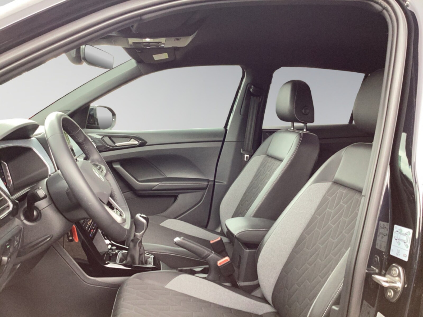 Volkswagen T-Cross – Bild 10