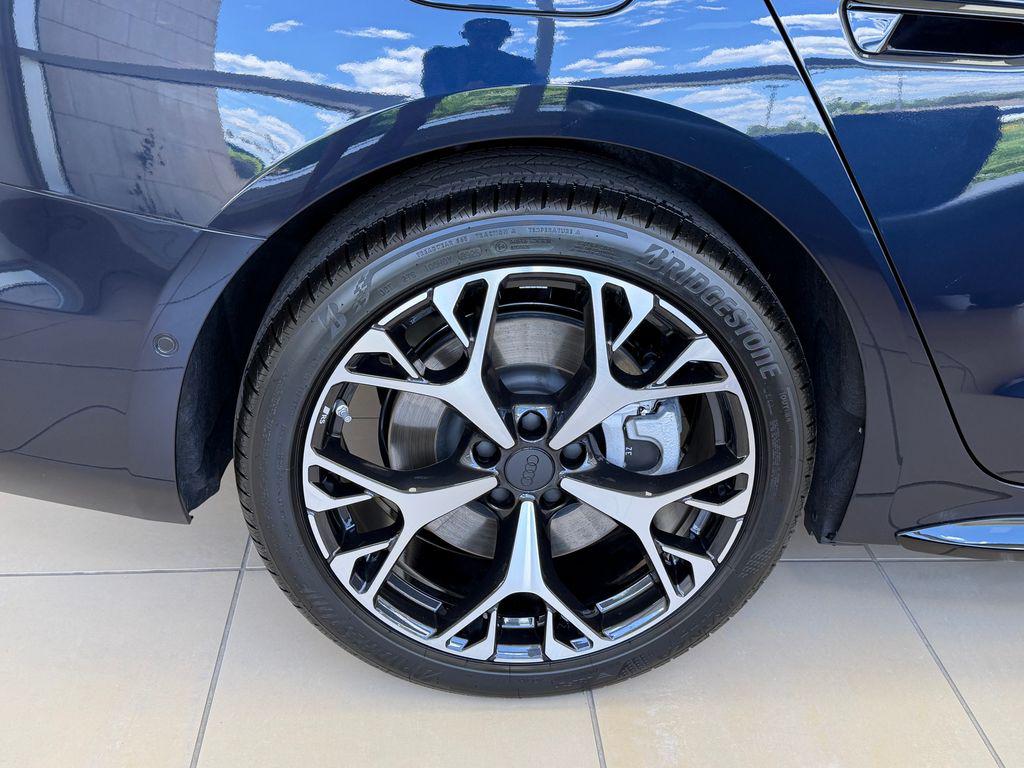 2026 Audi A6 Premium Plus - Photo 6