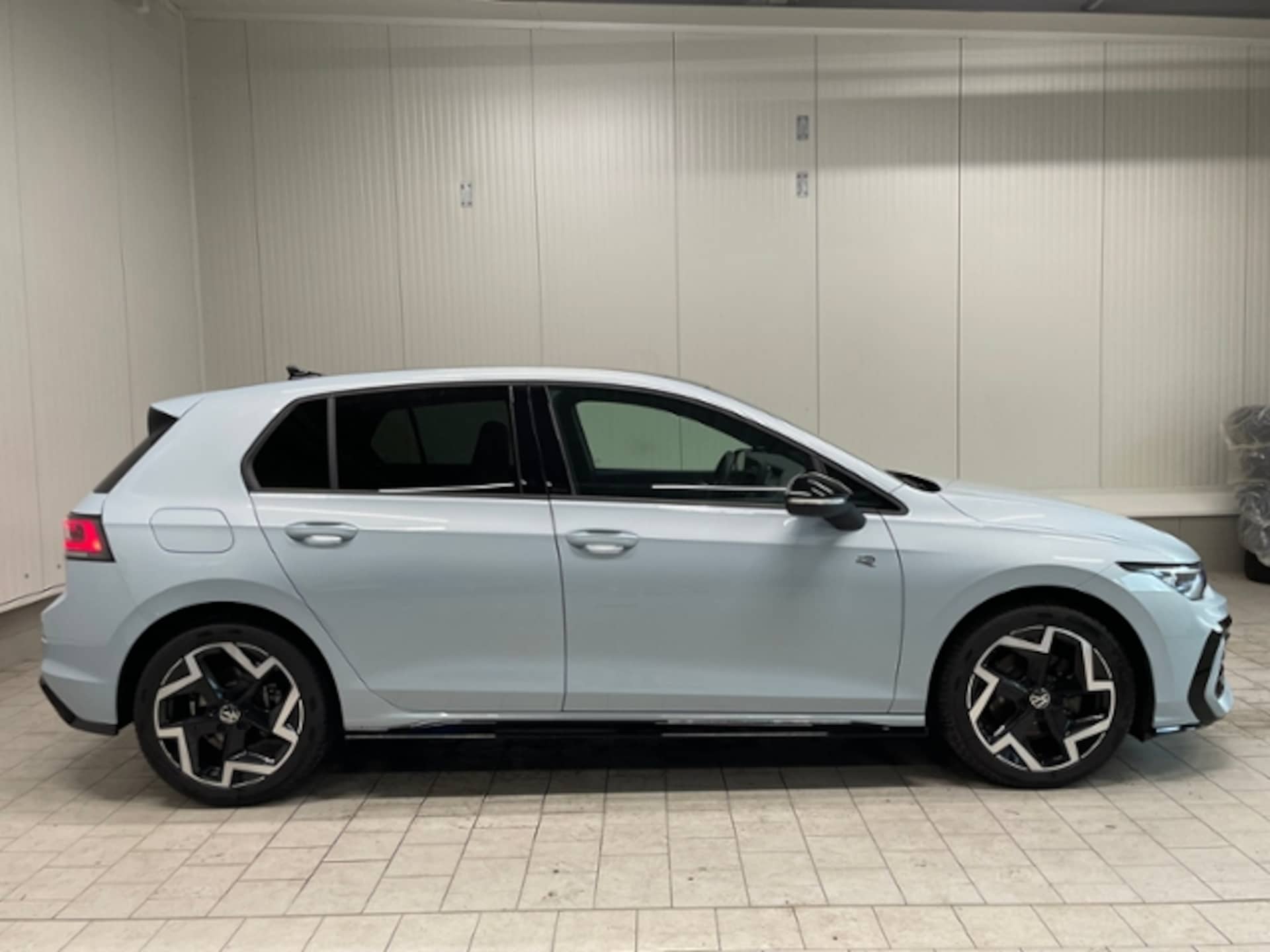 Volkswagen Golf R-Line