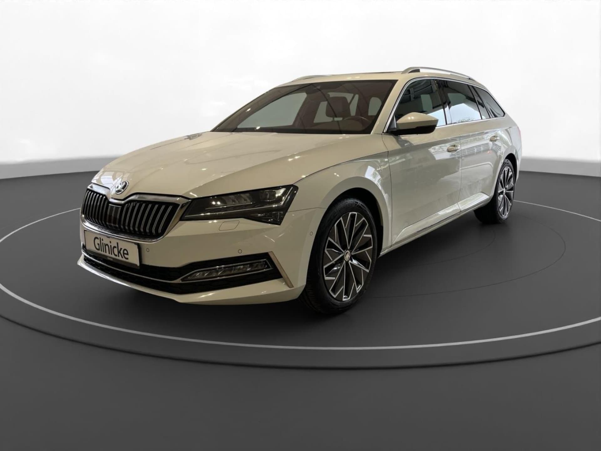 Skoda Superb Combi Laurin & Klement