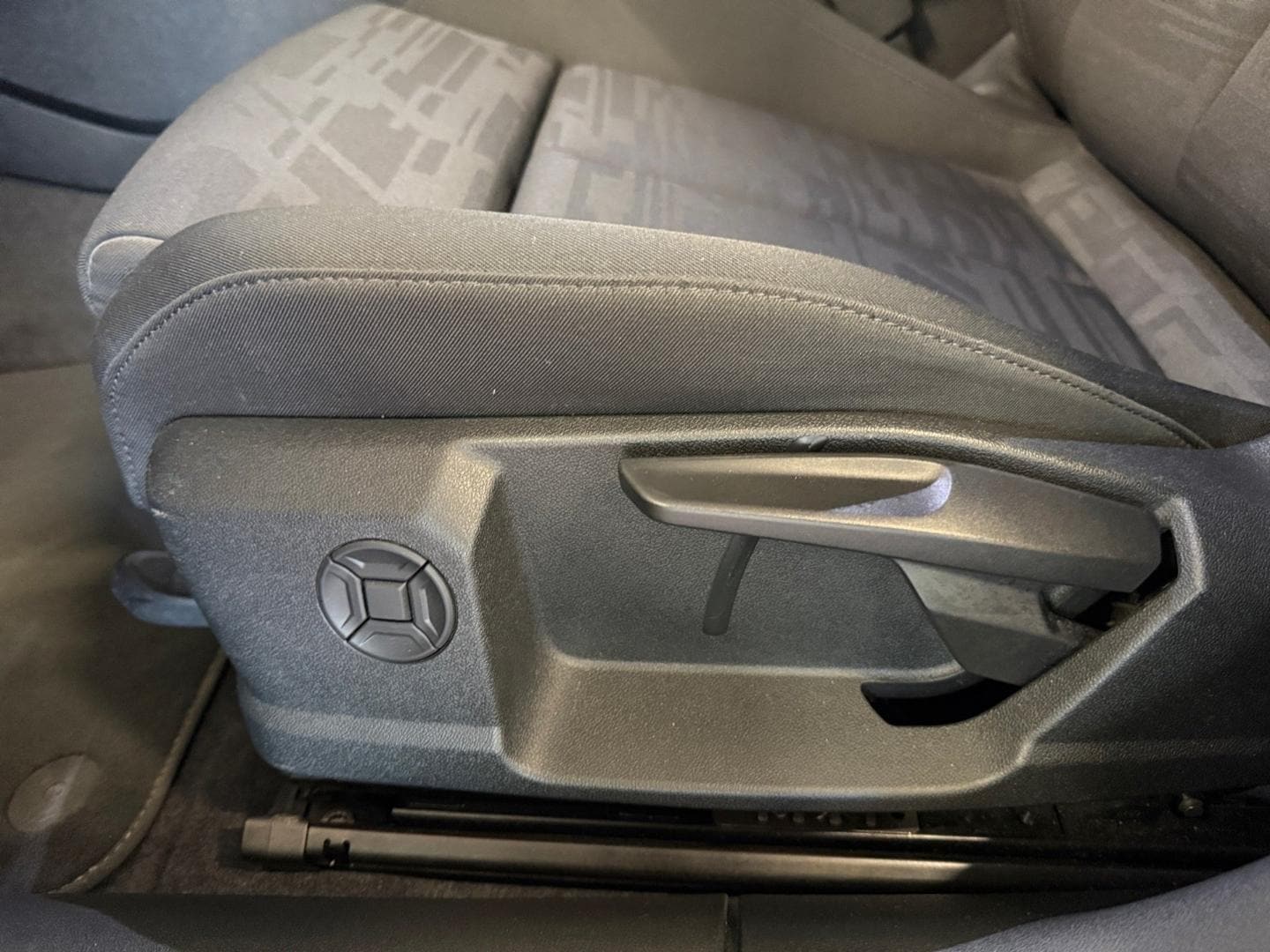 Bild über Audi A5 Avant TDI 150 kW S tronic - für weitere Informationen kontaktieren Sie den Audi Partner