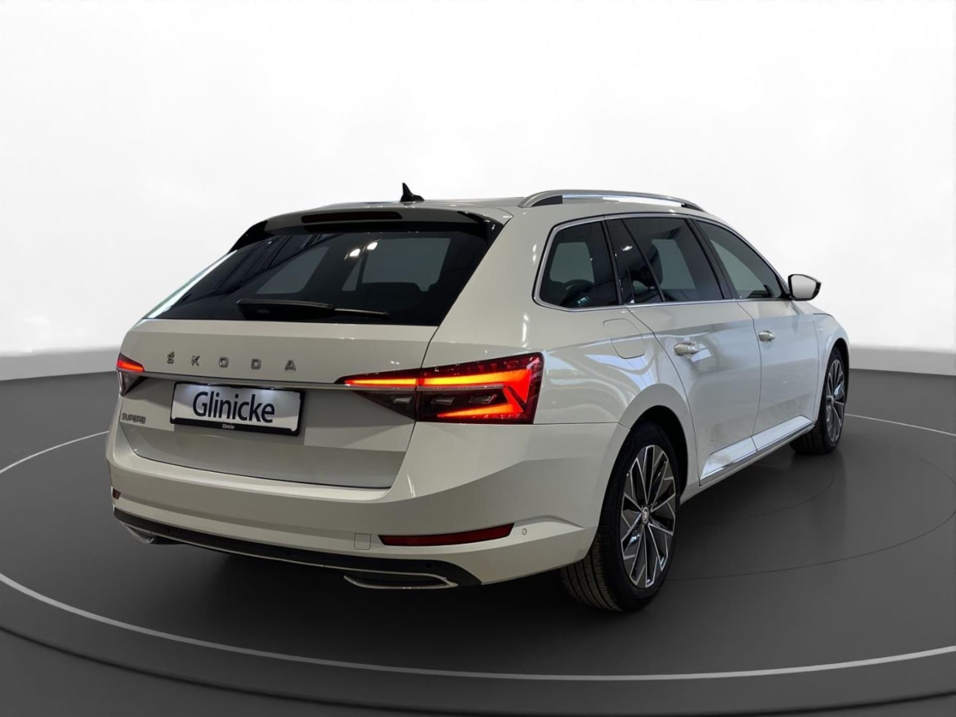 Skoda Superb Combi Laurin & Klement