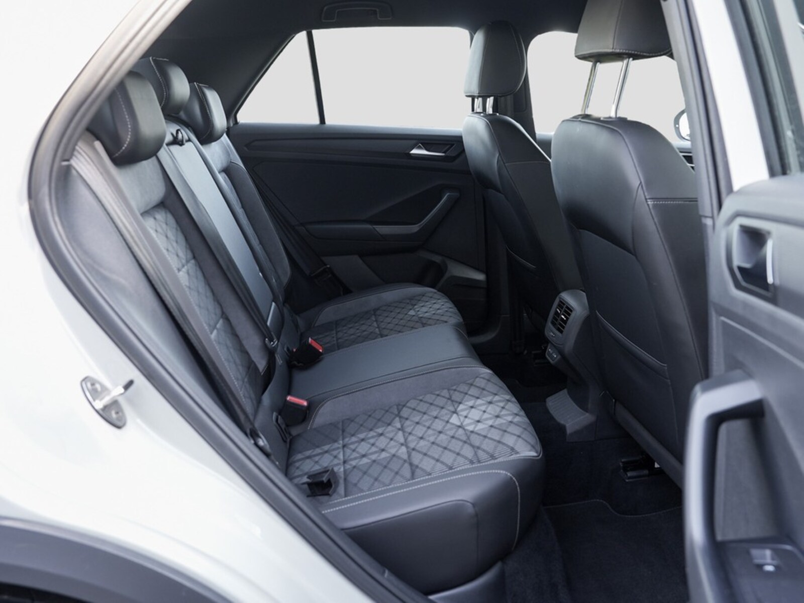 Volkswagen T-Roc – Bild 10