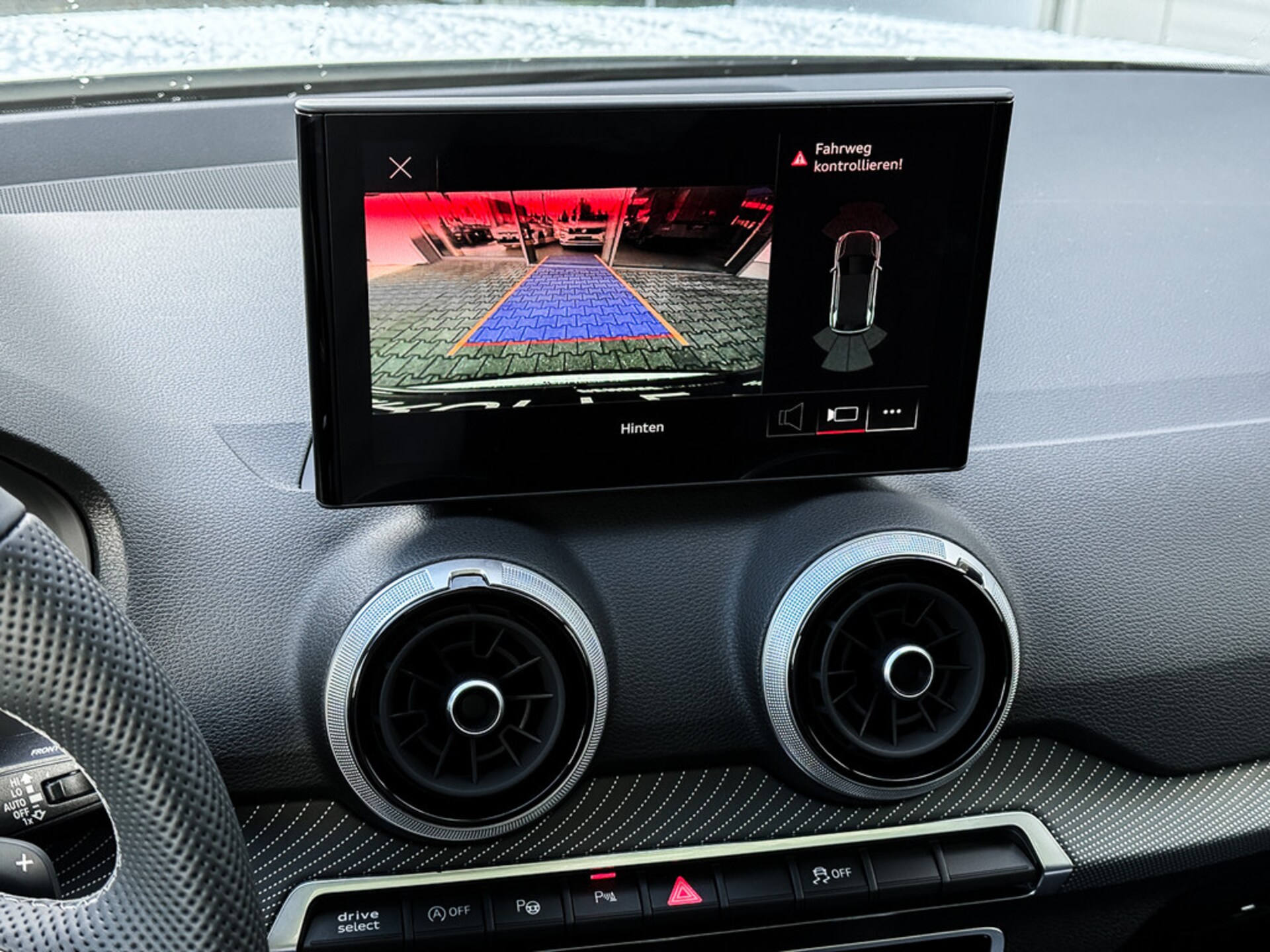 Audi Q2 S line