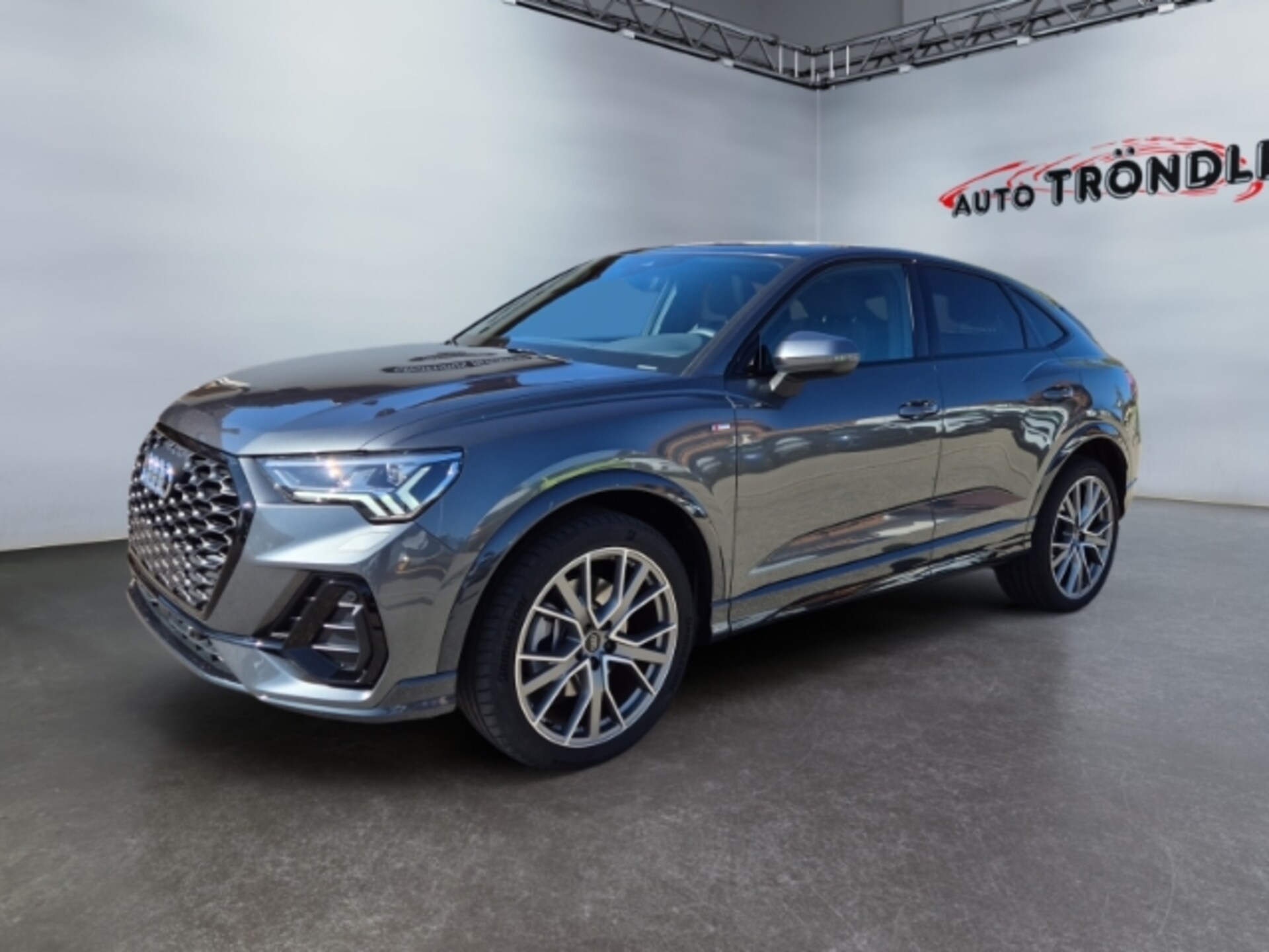 Audi Q3 Sportback S line