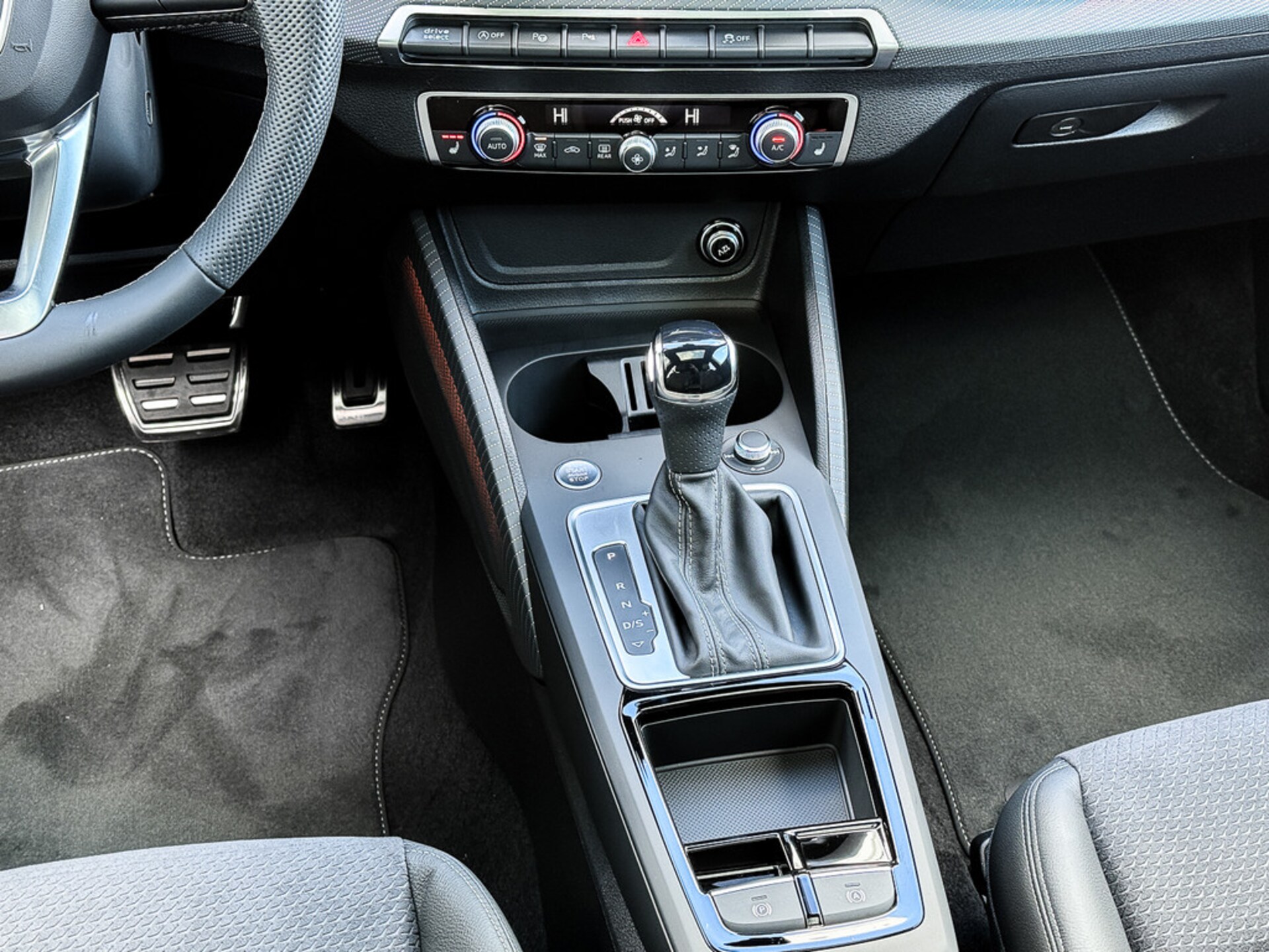 Audi Q2 S line