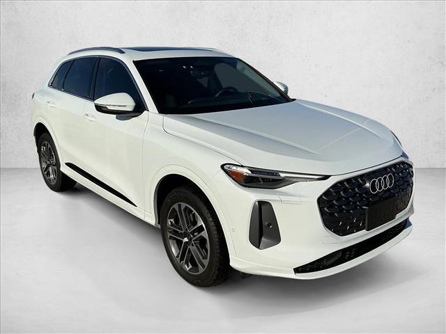 2025 AUDI Q5 - Image 3