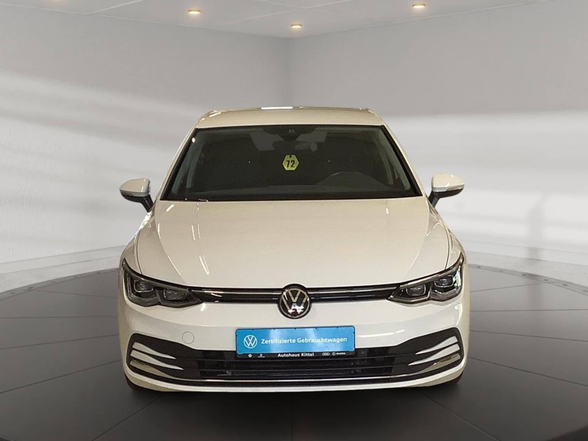 Volkswagen Golf 2022 — Golf Active 1,5 l eTSI 96 kW DSG Matrix, STH, Sound, Kamera