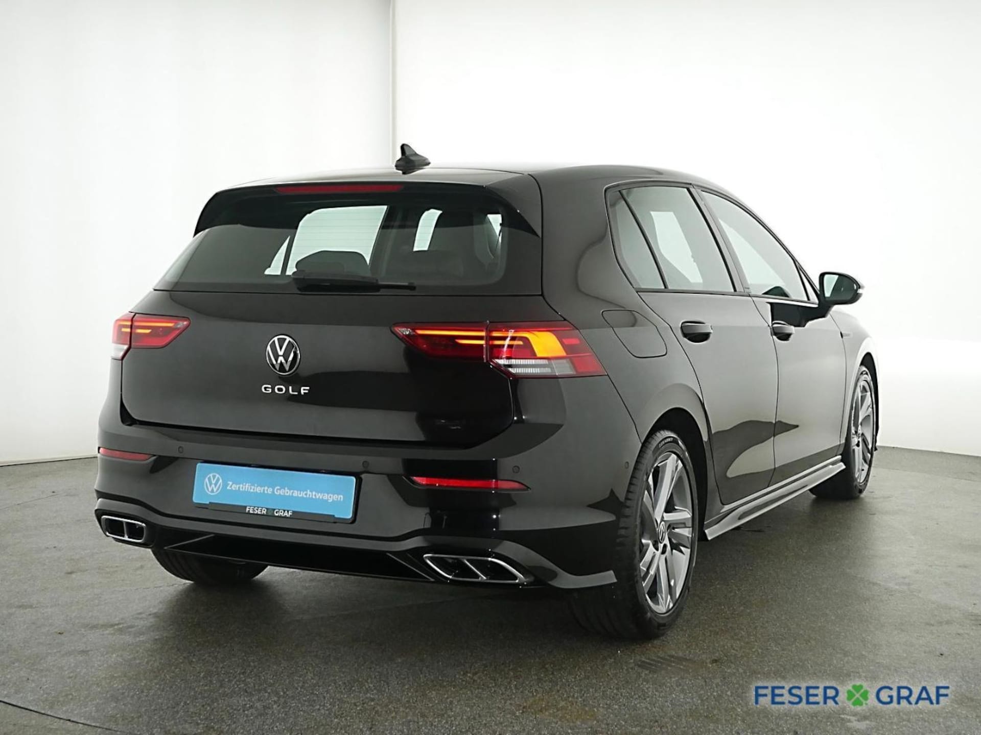Volkswagen Golf R-Line