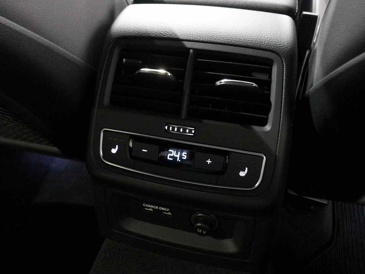 Image about Audi A4 Avant 40 TDI quattro S line