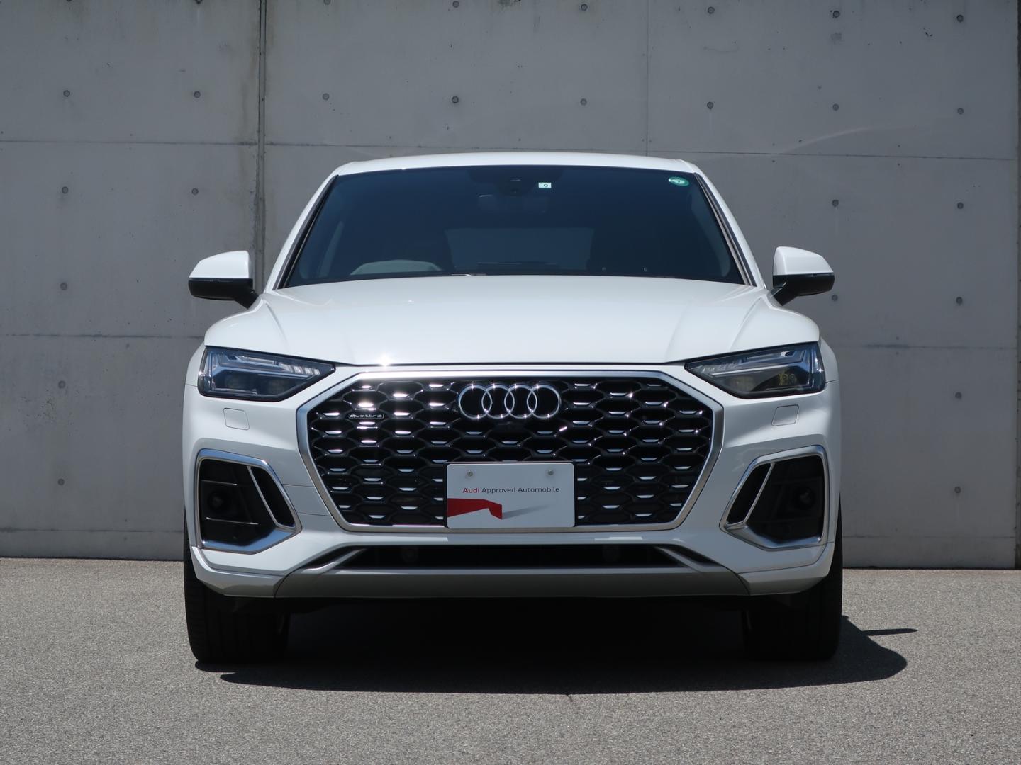 Image about Audi Q5 Sportback 40 TDI quattro S line