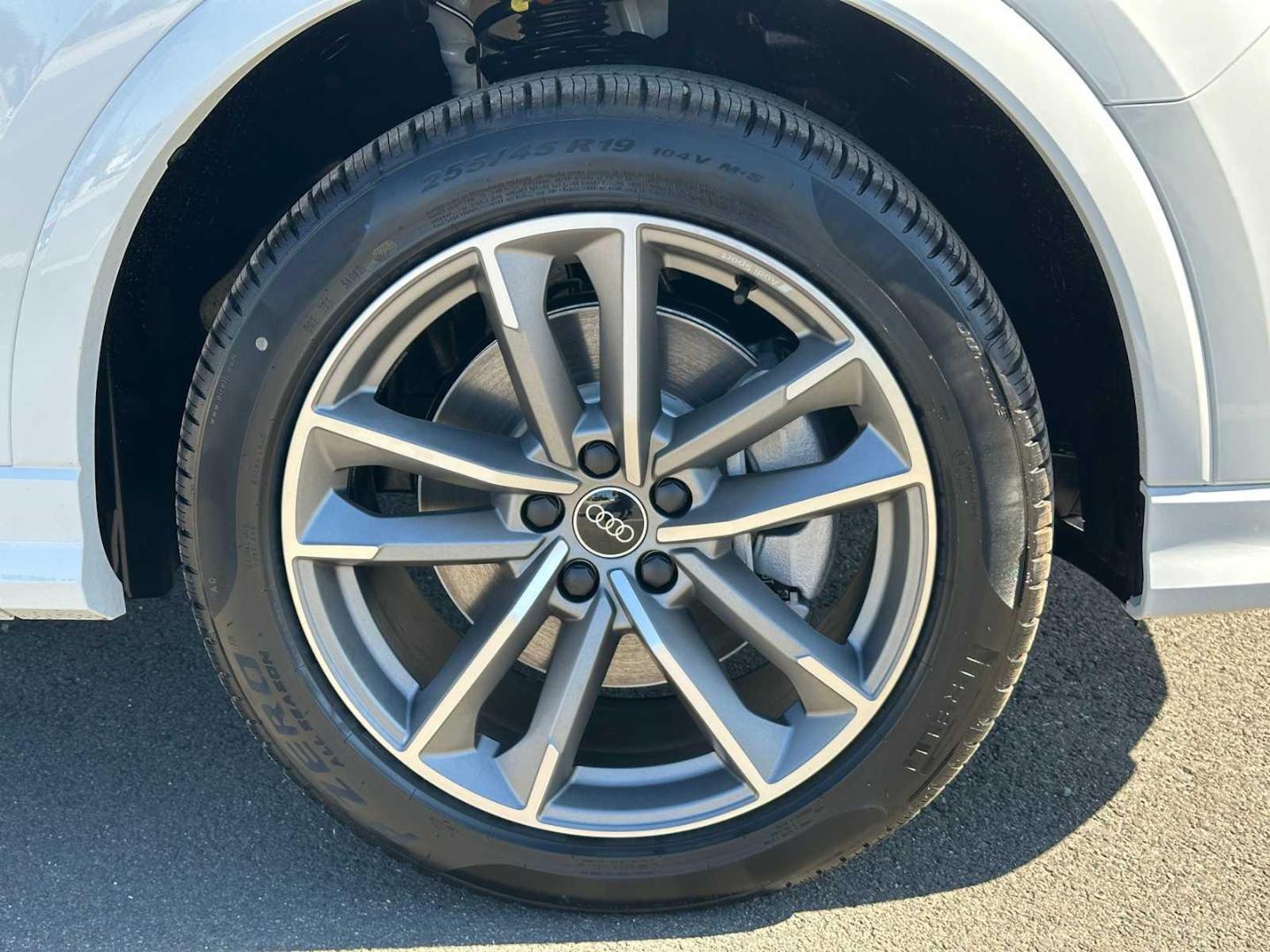 2025 Audi Q3 S Line Premium - Photo 9