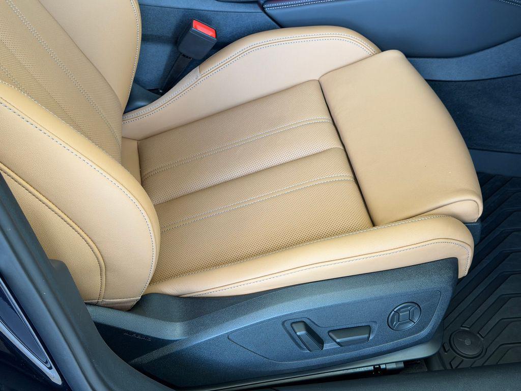 2026 Audi A6 Premium Plus - Photo 8