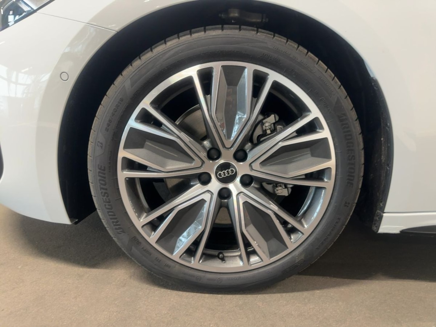 Bild über Audi A5 Limousine TDI 150 kW S tronic - für weitere Informationen kontaktieren Sie den Audi Partner