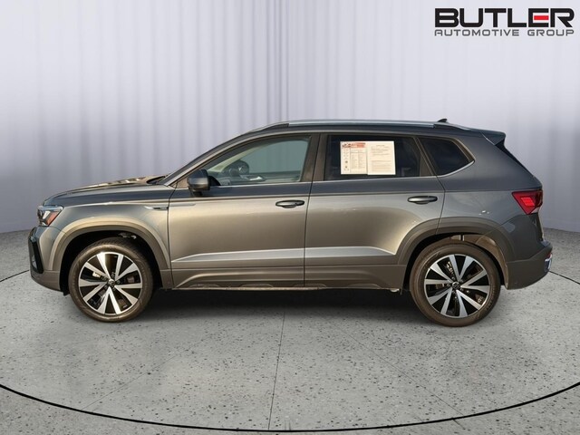 2023 Volkswagen Taos