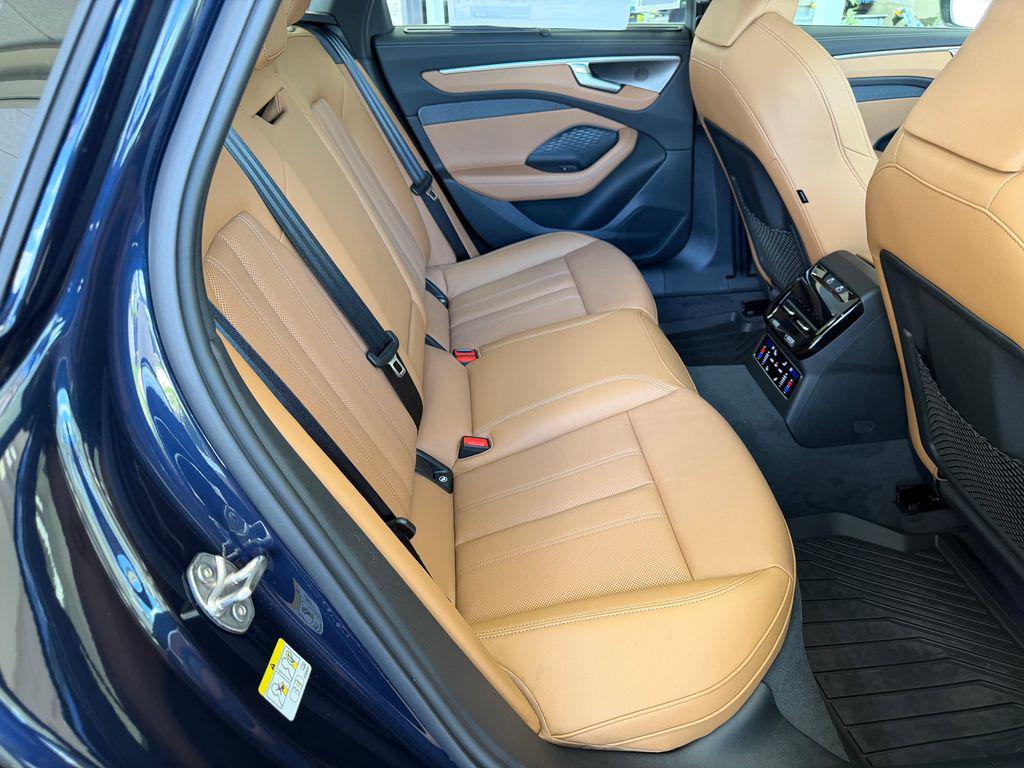 2026 Audi A6 Premium Plus - Photo 11