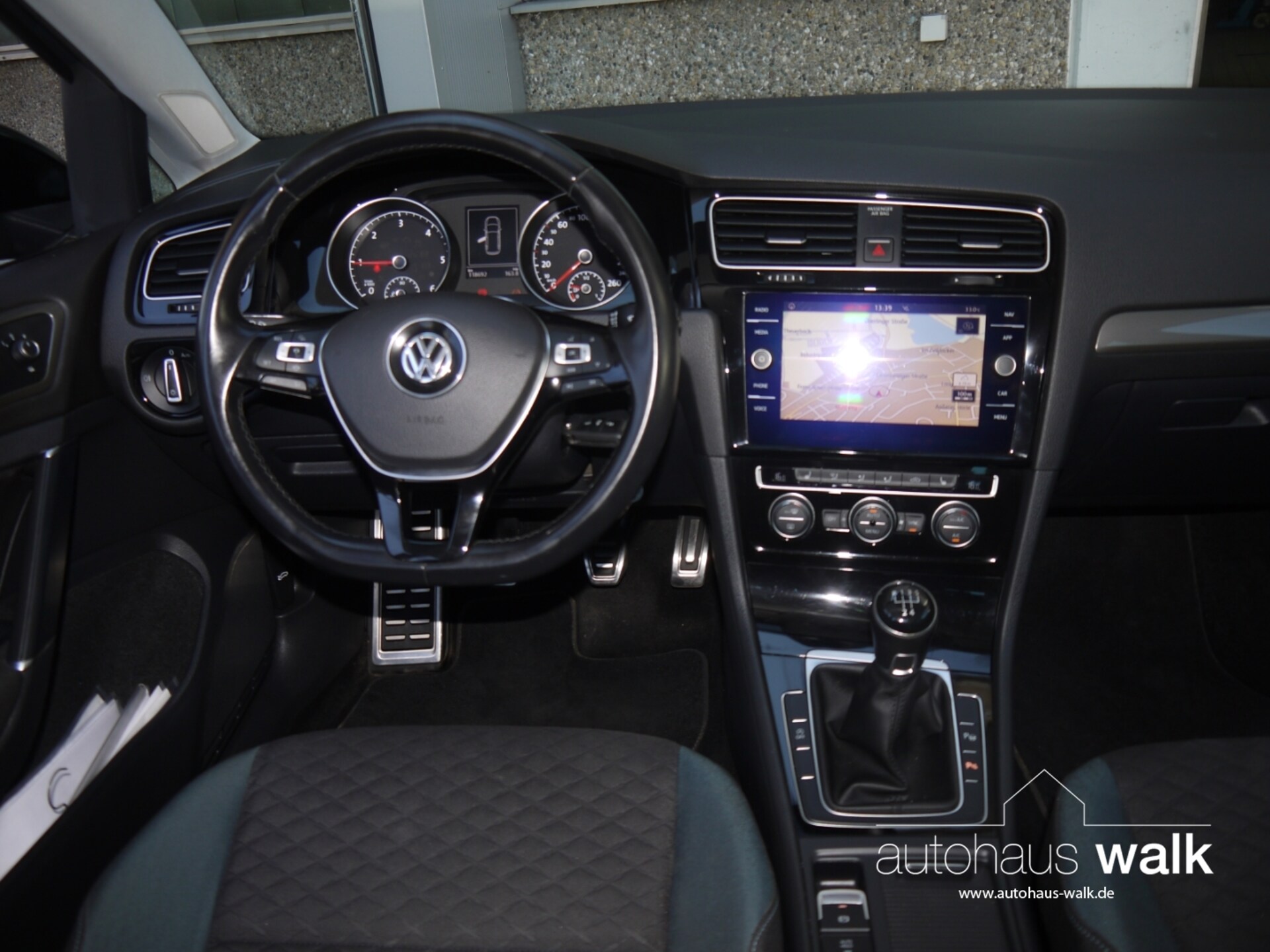 Volkswagen Golf Variant IQ.DRIVE