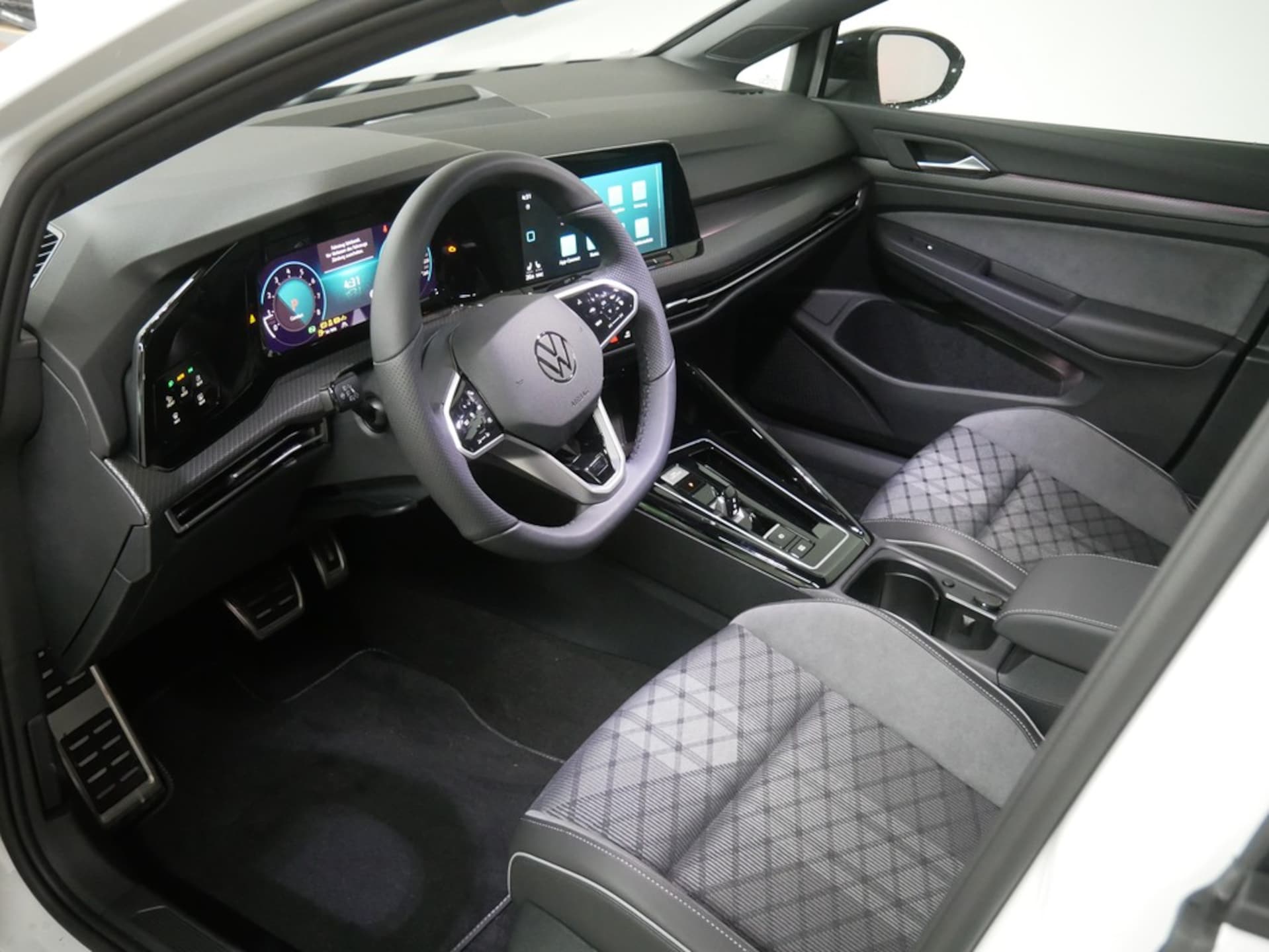 Volkswagen Golf Variant R-Line