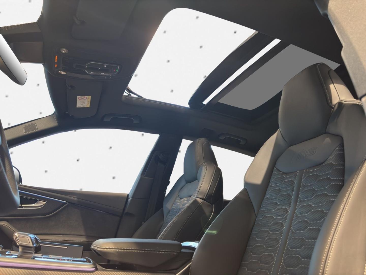 Bild über Audi RS Q8 SUV TFSI quattro 471 kW tiptronic - für weitere Informationen kontaktieren Sie den Audi Partner