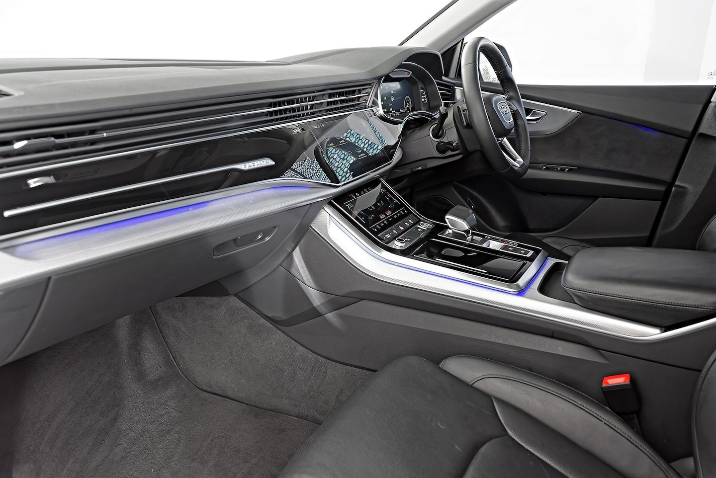 Image about Audi Q8 55 TFSI quattro tiptronic
