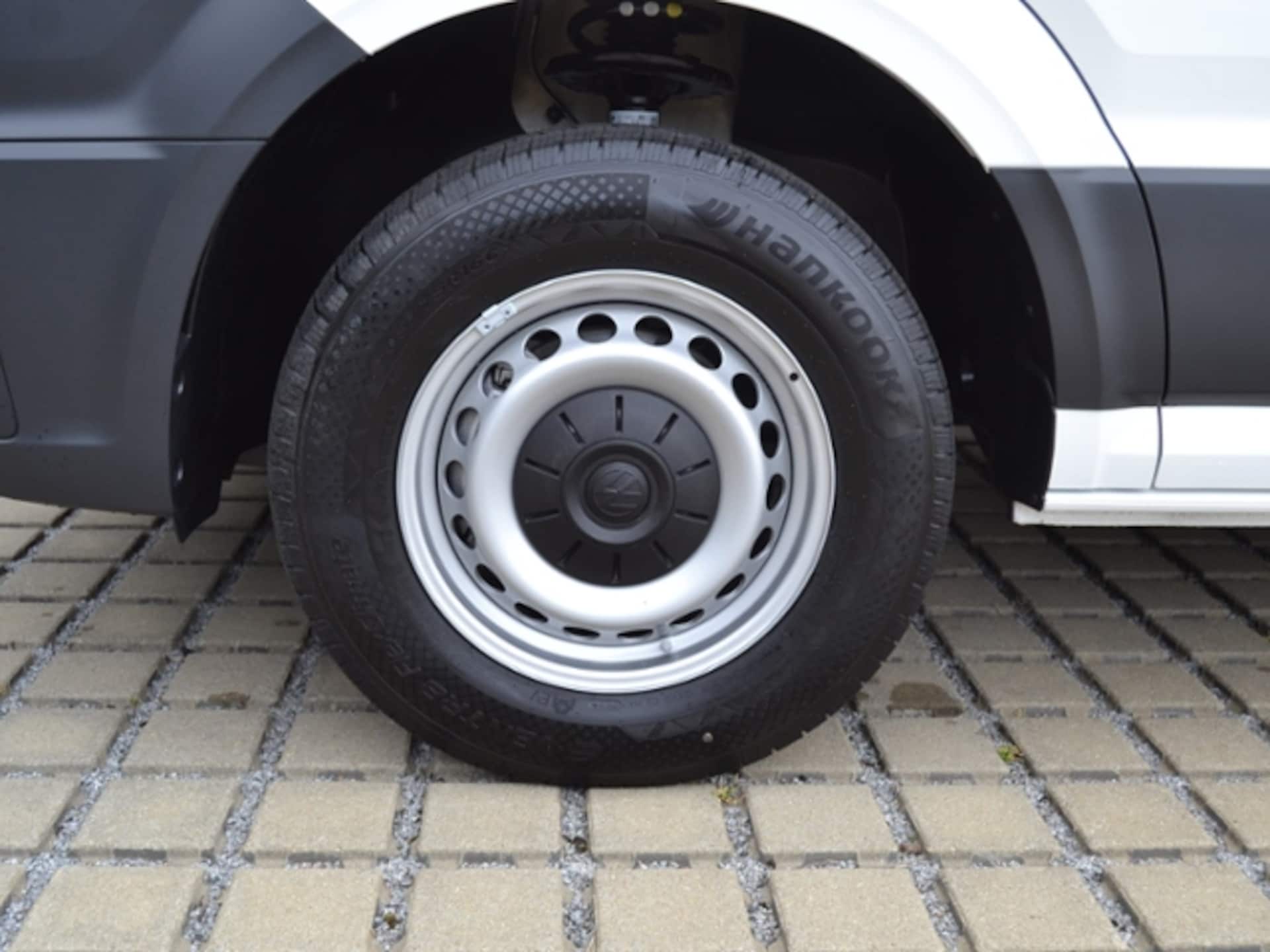 Volkswagen Crafter Kasten mittlerer Radstand