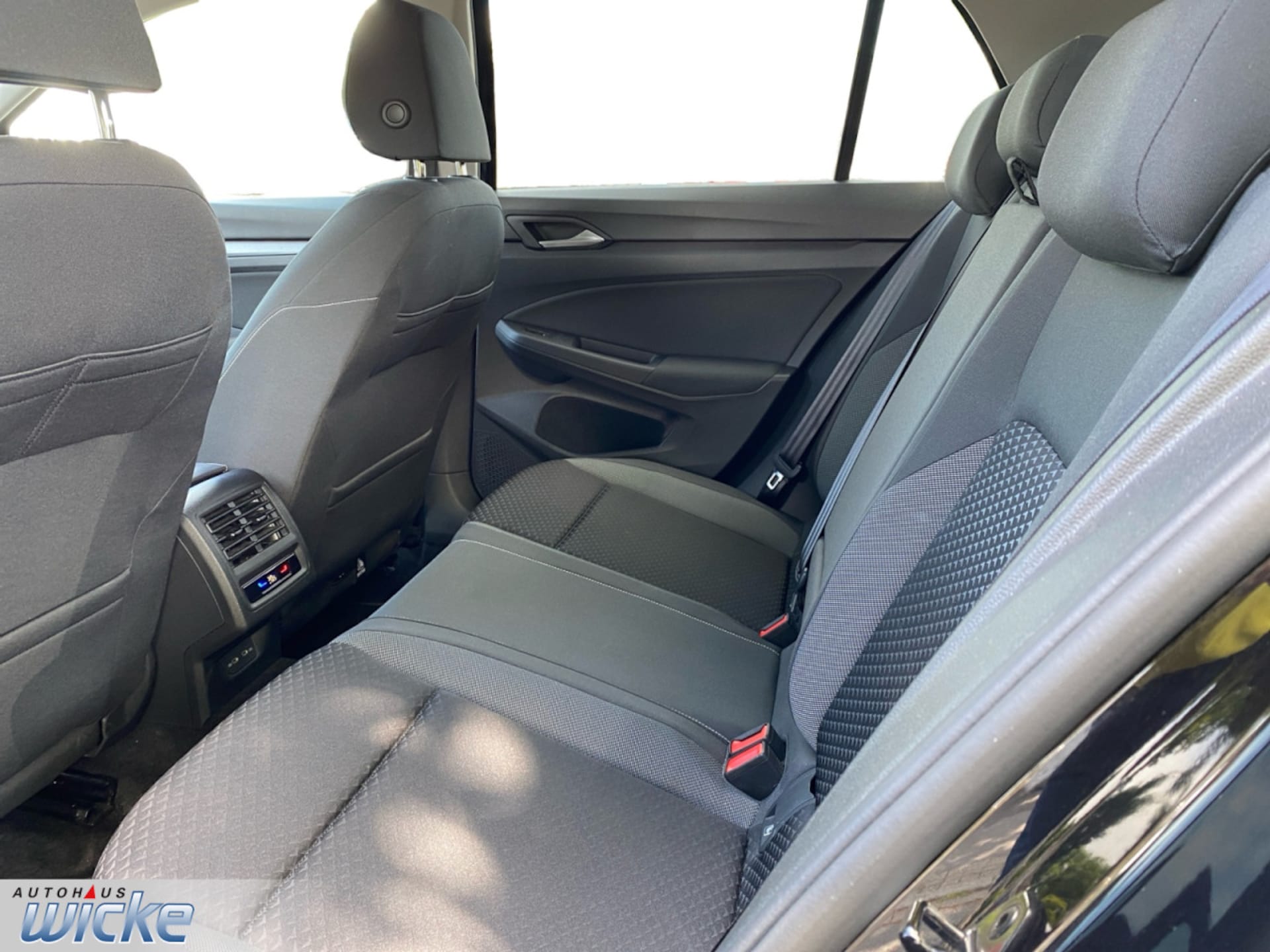 Volkswagen Golf Active