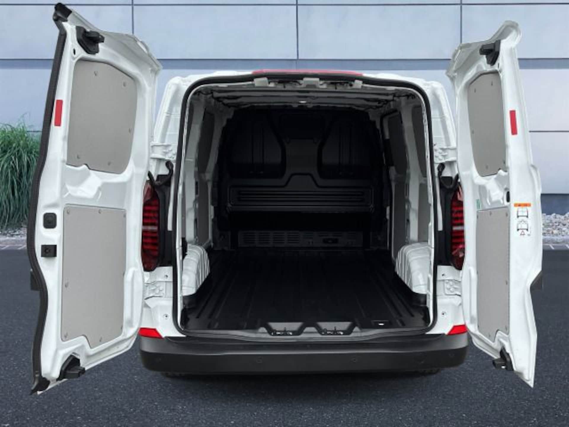 Volkswagen Transporter Kasten kurzer Radstand
