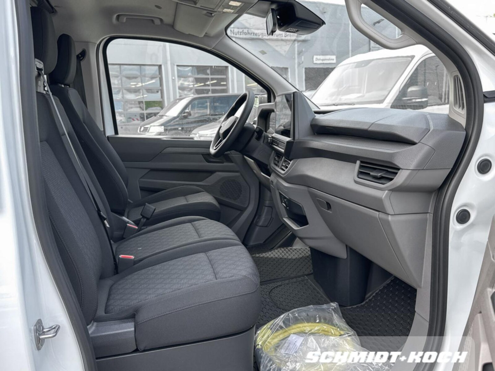 Volkswagen Transporter Kasten kurzer Radstand – Bild 5