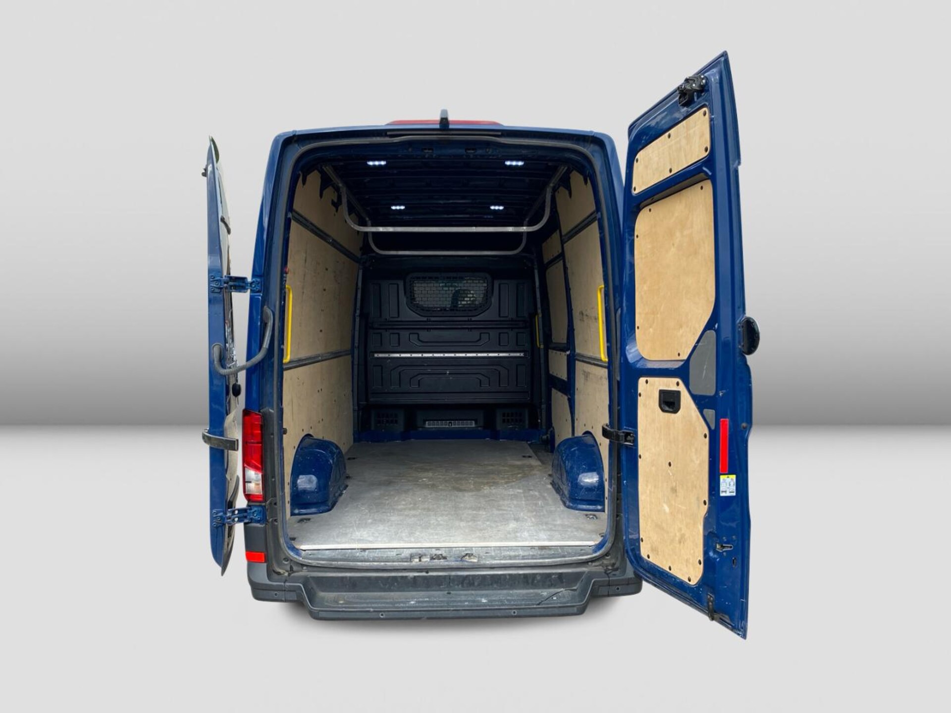 Volkswagen Crafter Kasten mittlerer Radstand