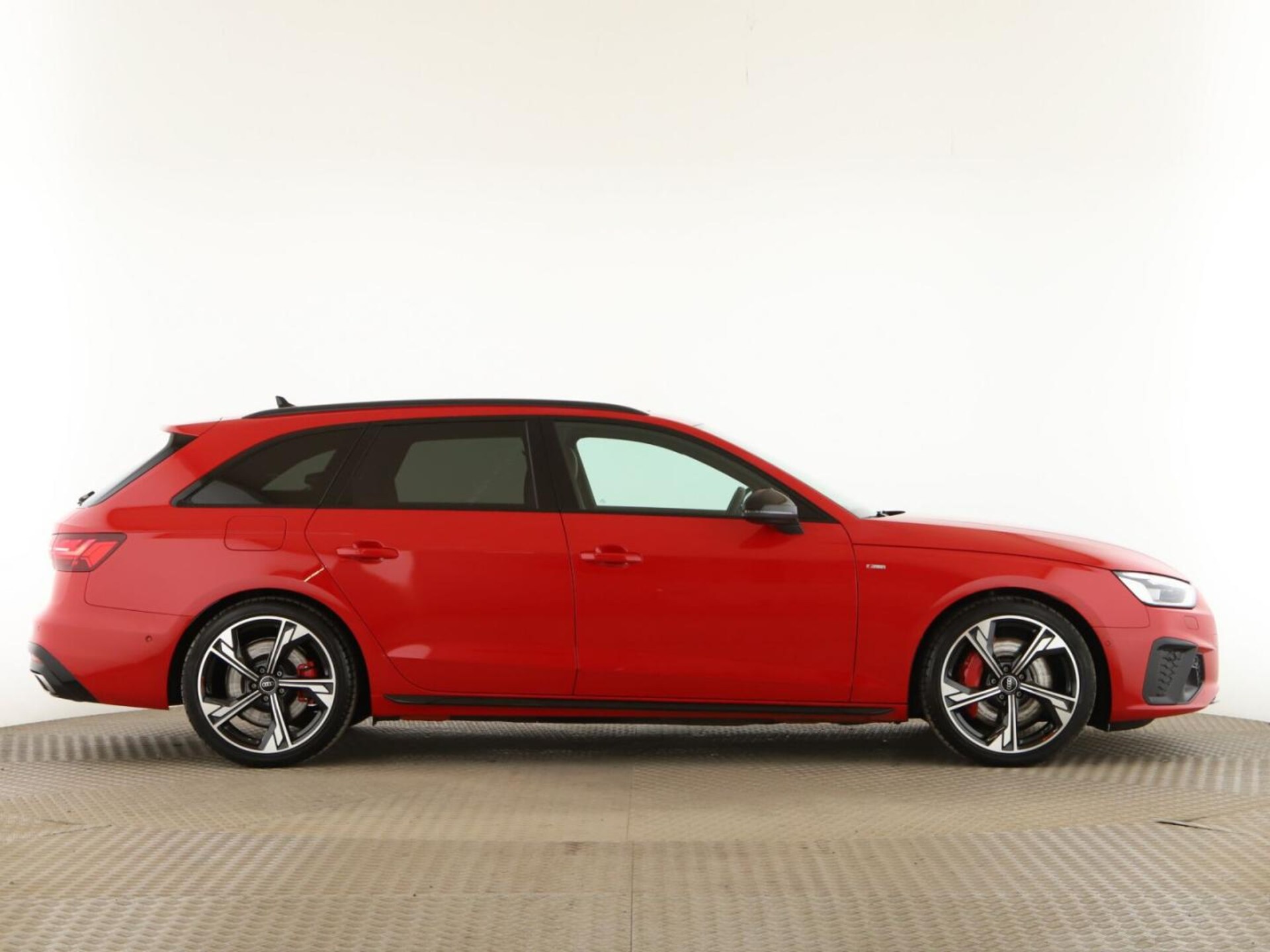 Audi A4 Avant S line