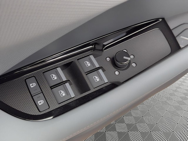 2026 Audi Q3 Base - Photo 15
