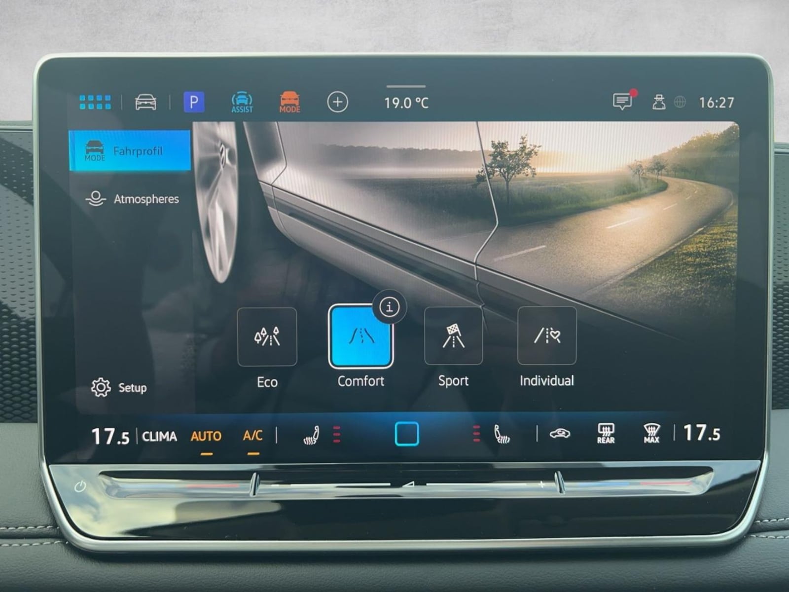 Volkswagen Tiguan – Bild 27