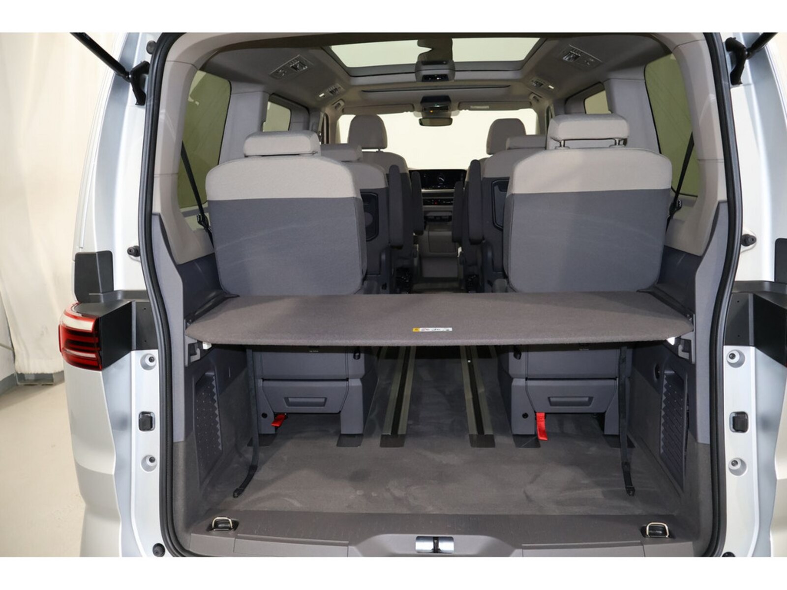 Volkswagen Multivan Langversion – Bild 7