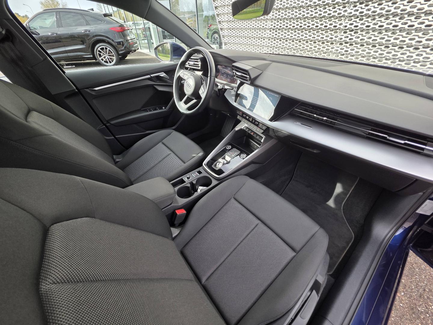 Image about Audi A3 Sportback Business Line 30 TDI 85 kW (116 ch) S tronic