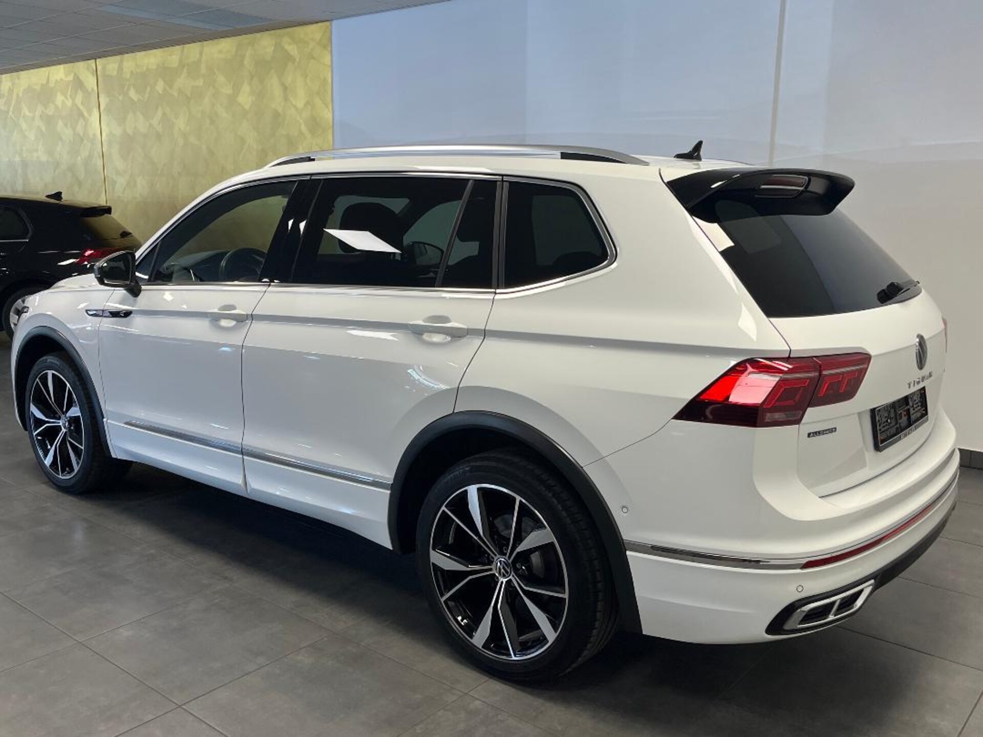 Volkswagen Tiguan Allspace R-Line