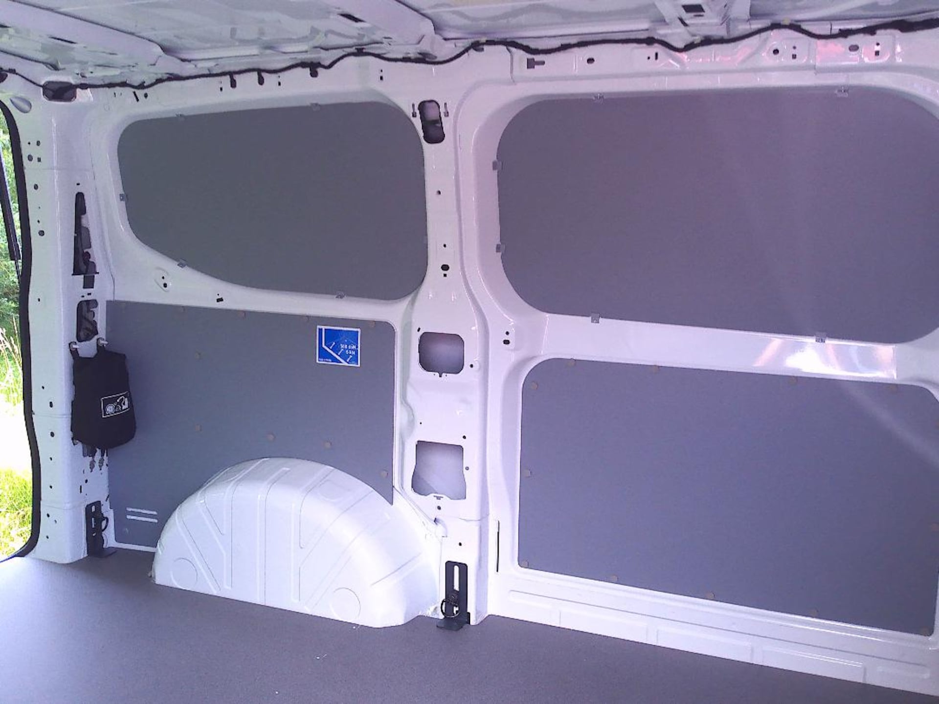 Volkswagen Transporter Kasten kurzer Radstand