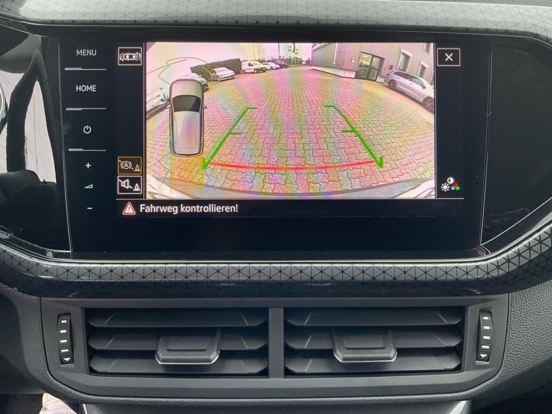 Volkswagen T-Cross Style