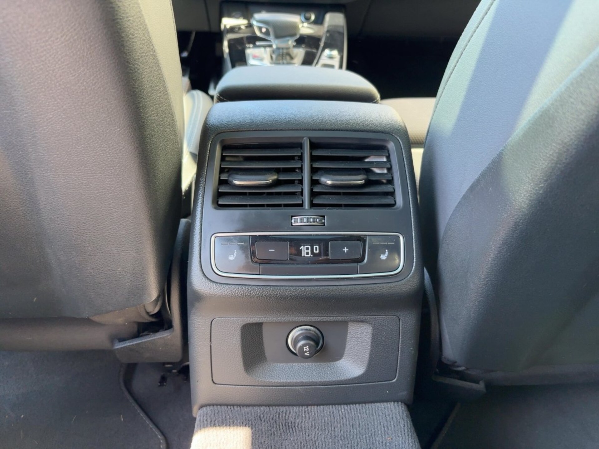 Audi A4 Avant S line