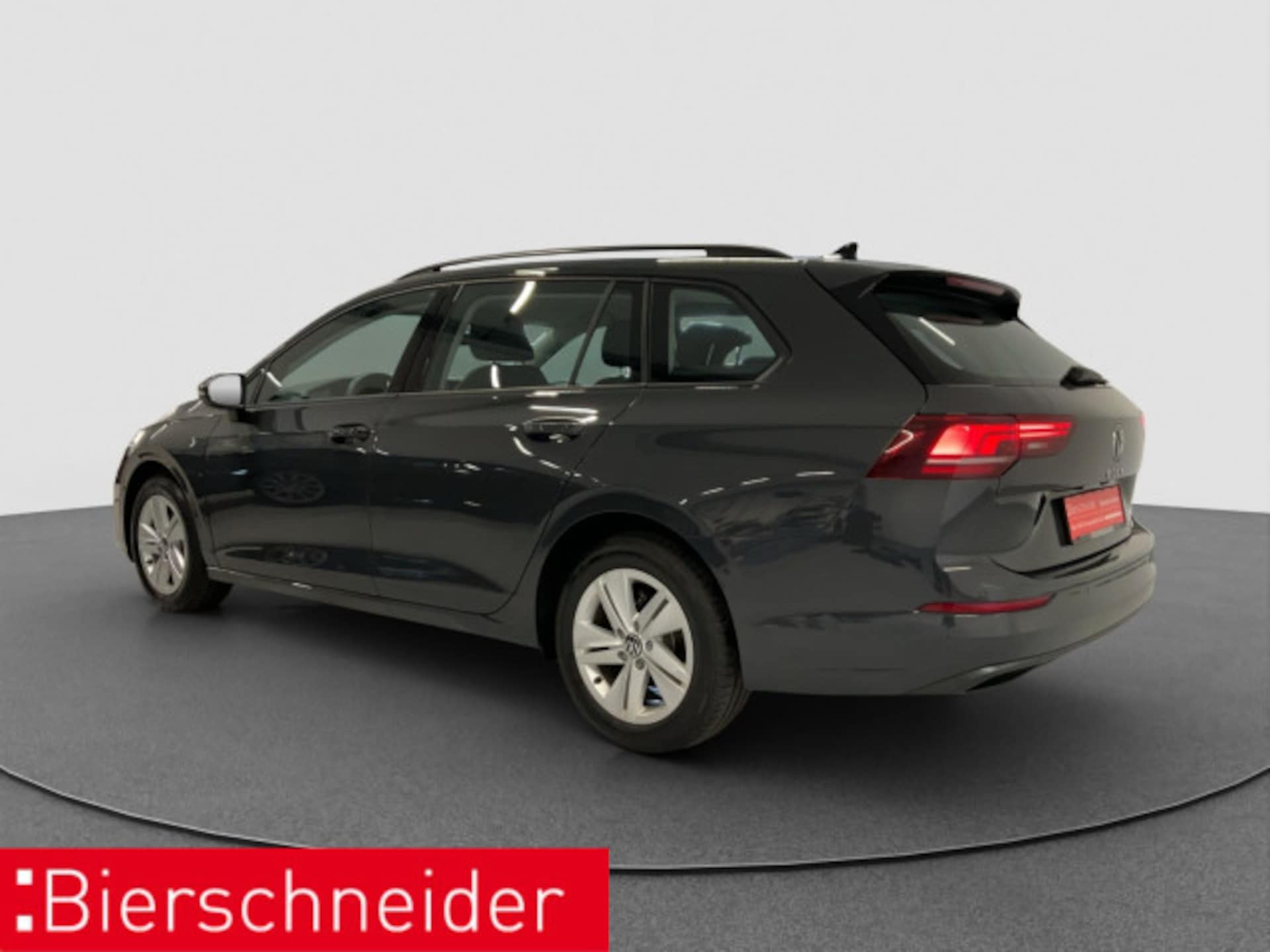 Volkswagen Golf Variant Life