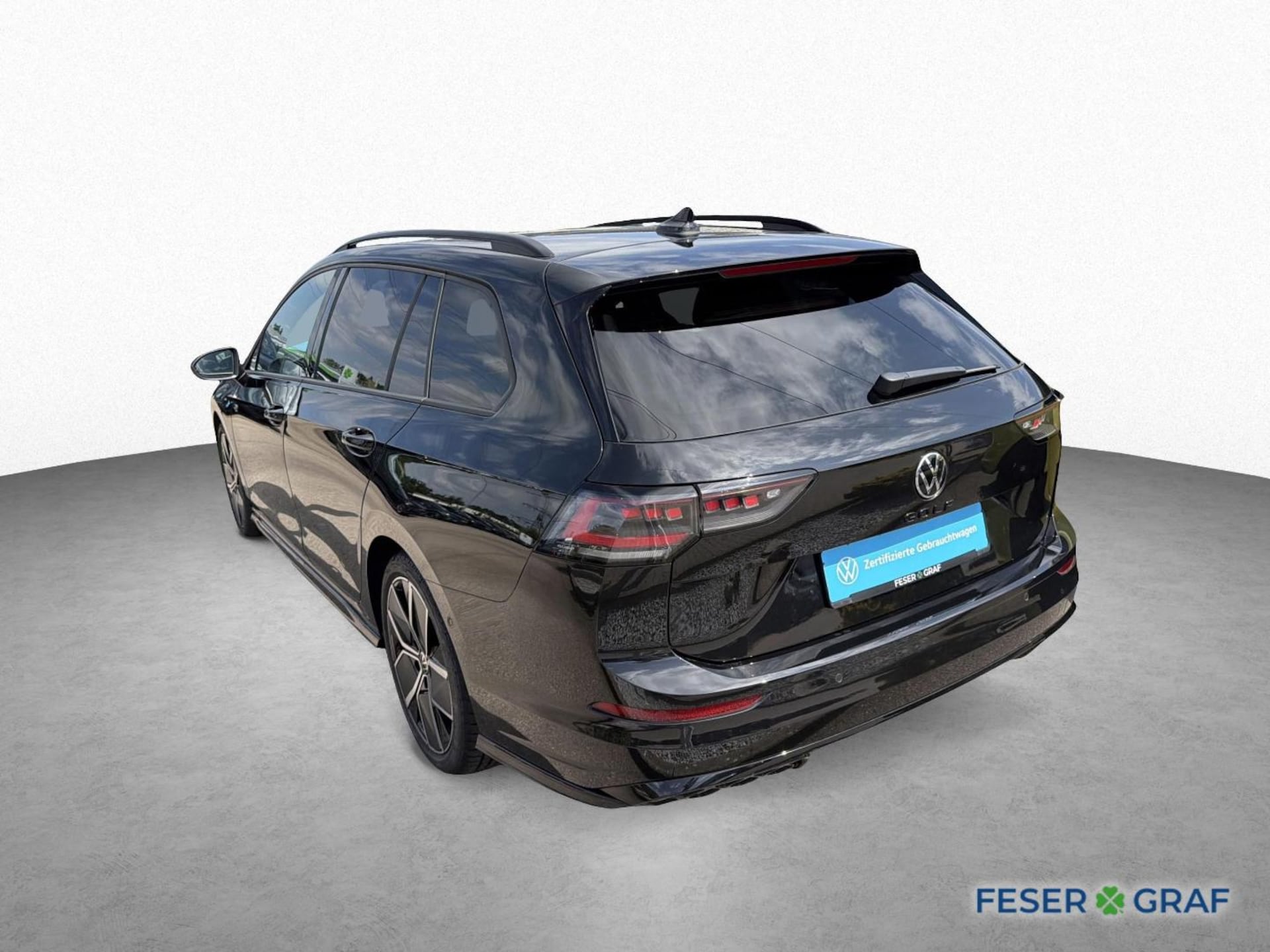 Volkswagen Golf Variant R-Line