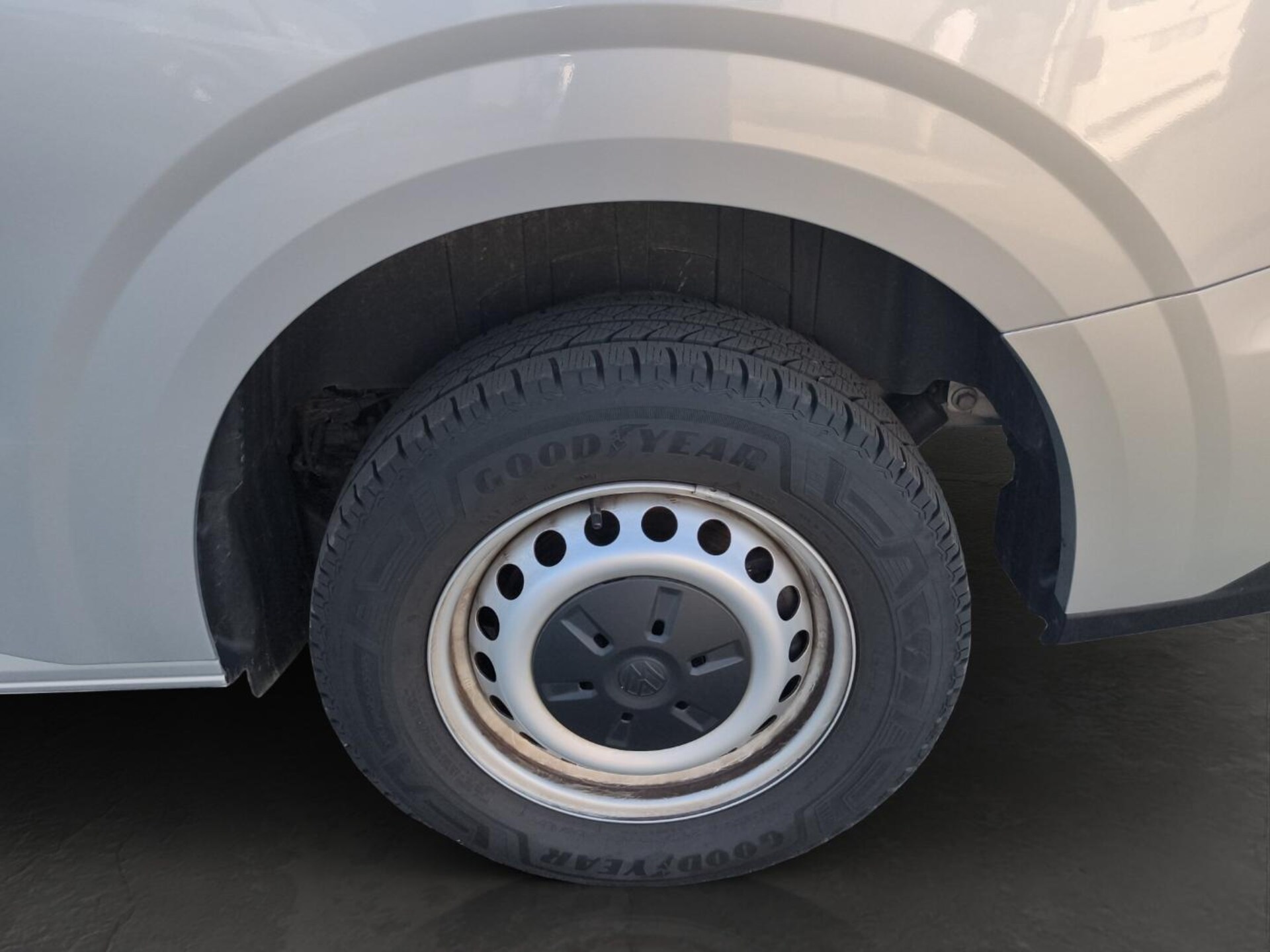 Volkswagen Transporter Kasten langer Radstand